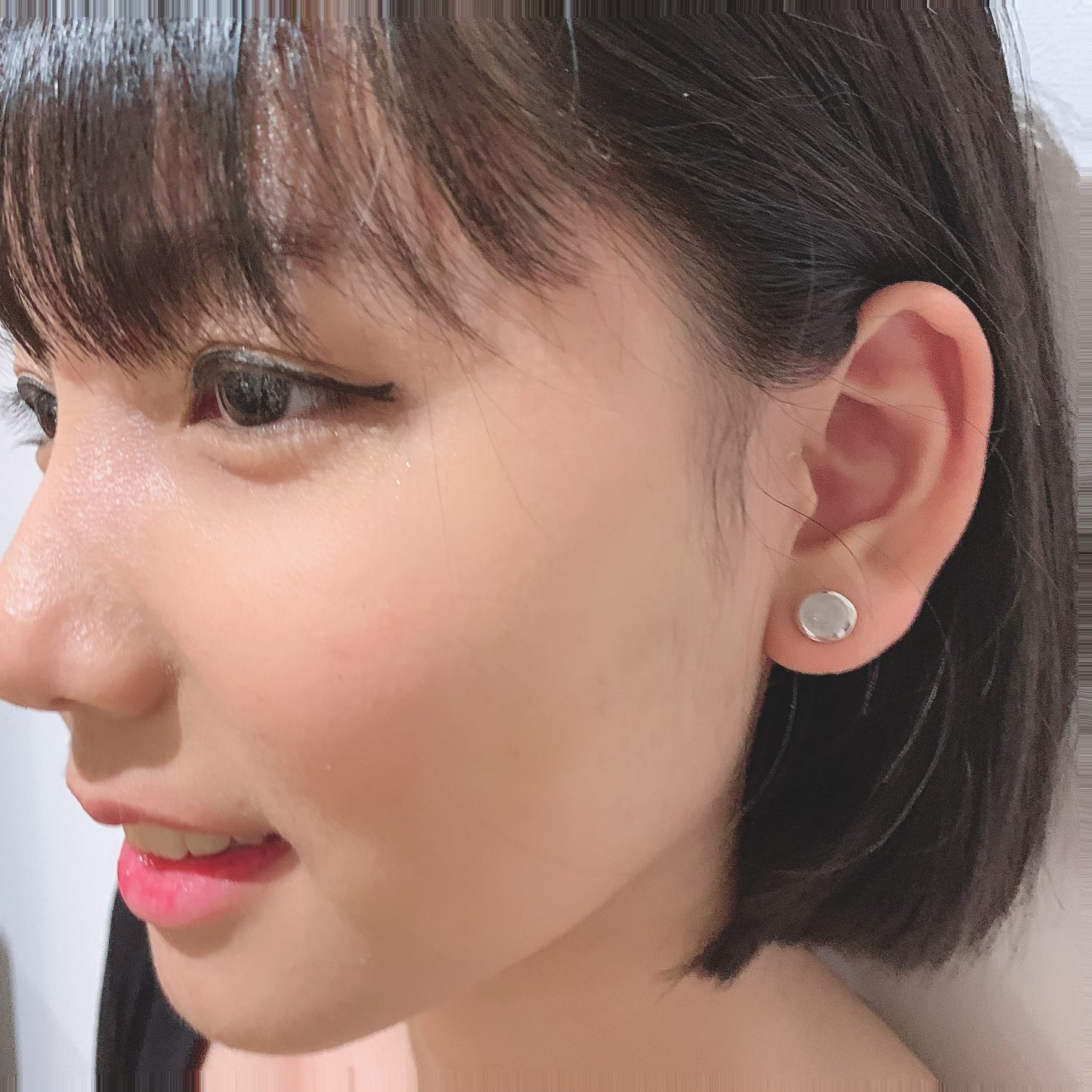 Cool-as-ice jade stud earrings